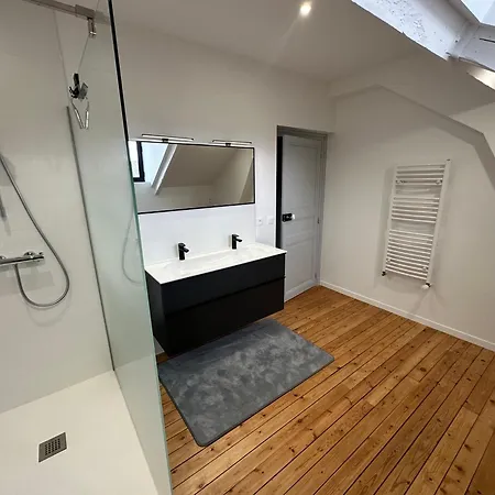 160m2 - 2e étage Maison De Maître *
