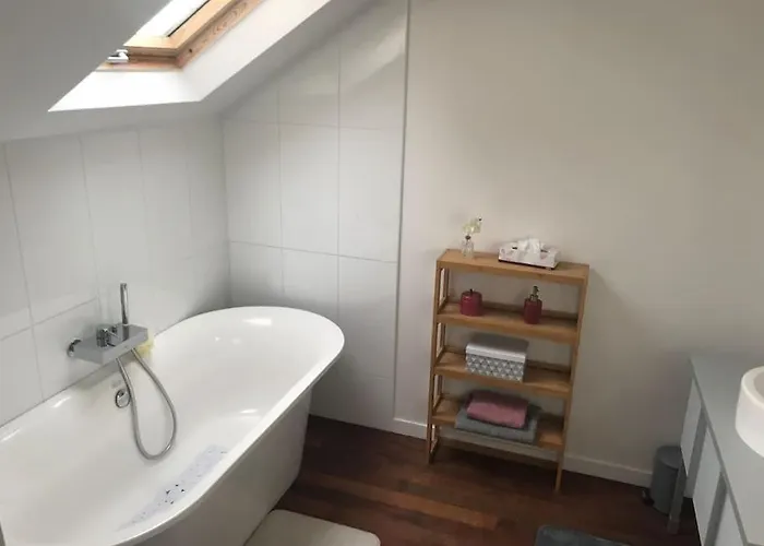 160m2 - 2e Etage Maison De Maitre